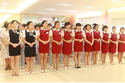 服務(wù)禮儀培訓(xùn)大全，提升農(nóng)副產(chǎn)品餐廳魅力